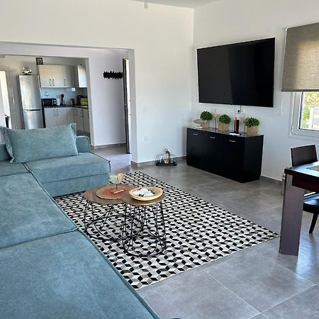 Mira Sea View Residence Chania  Bagian luar foto
