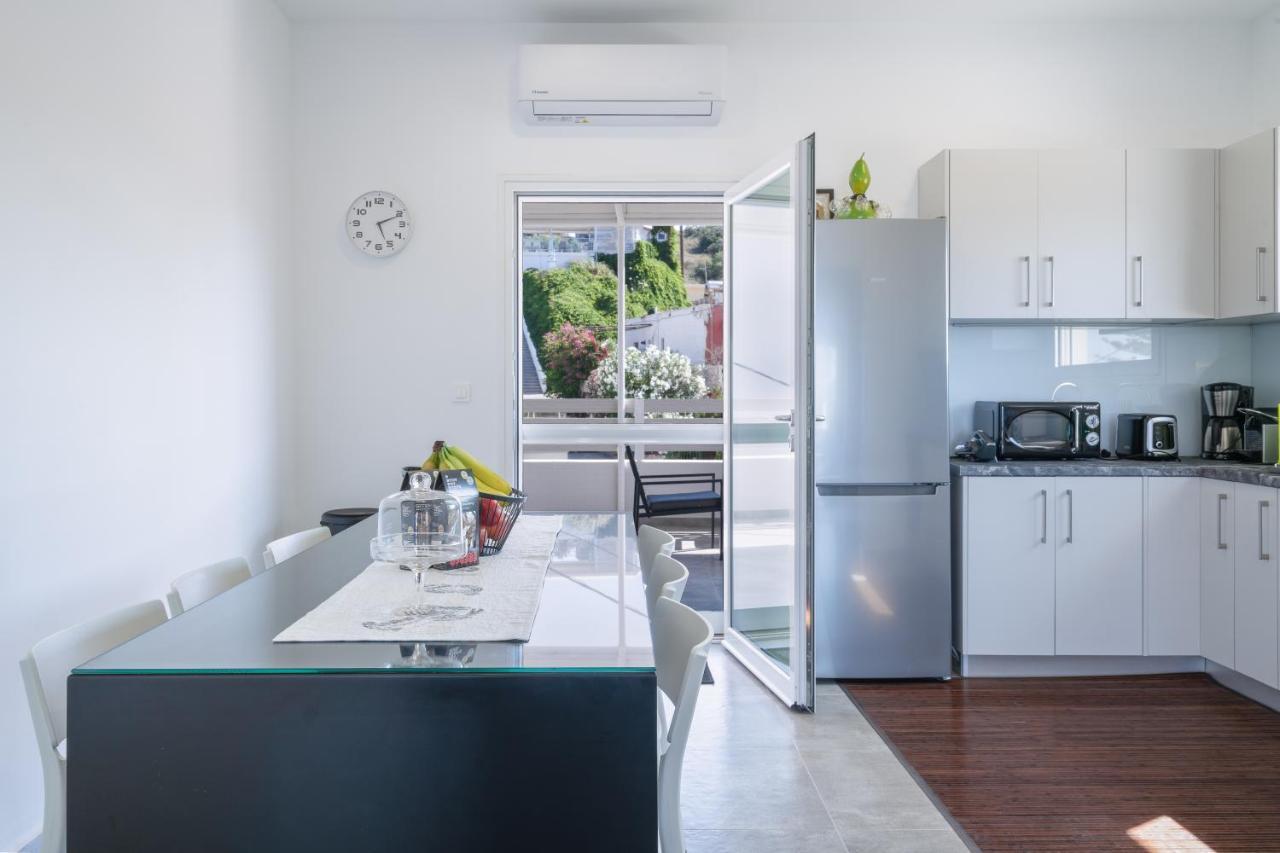 Mira Sea View Residence Chania  Bagian luar foto