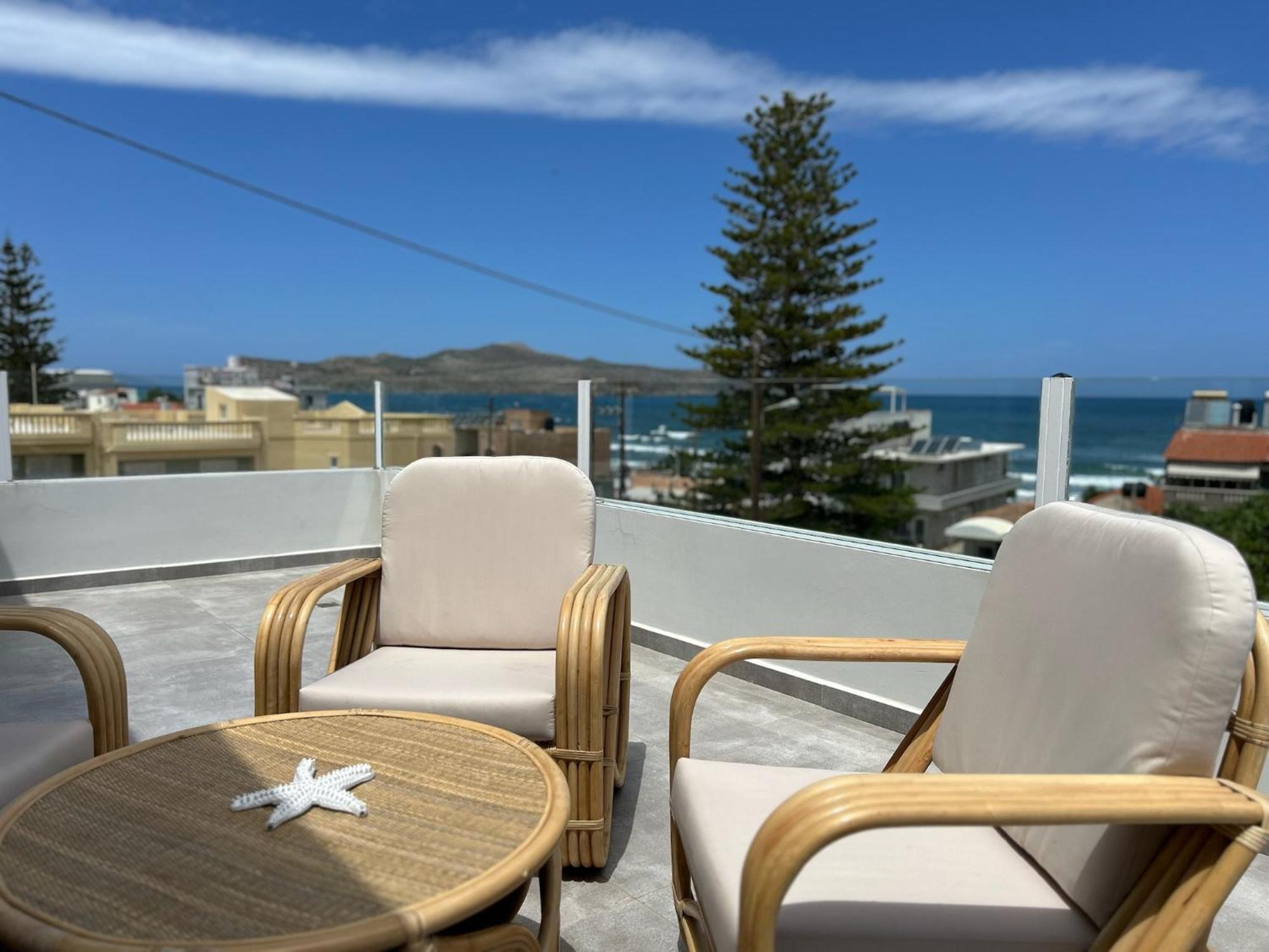 Mira Sea View Residence Chania  Bagian luar foto